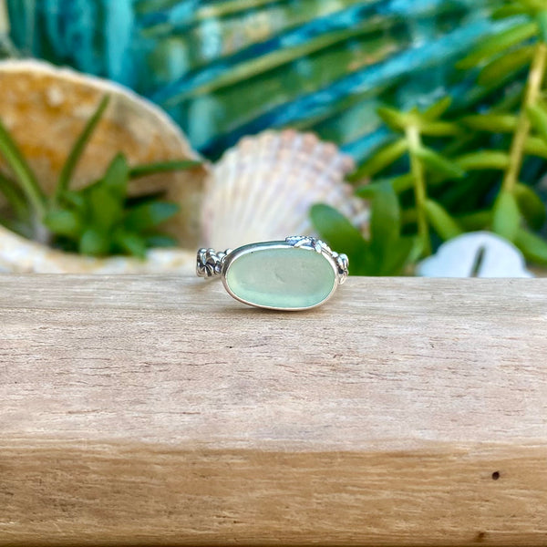 Lt Sea Foam Green Aloha Ring — Sterling Silver