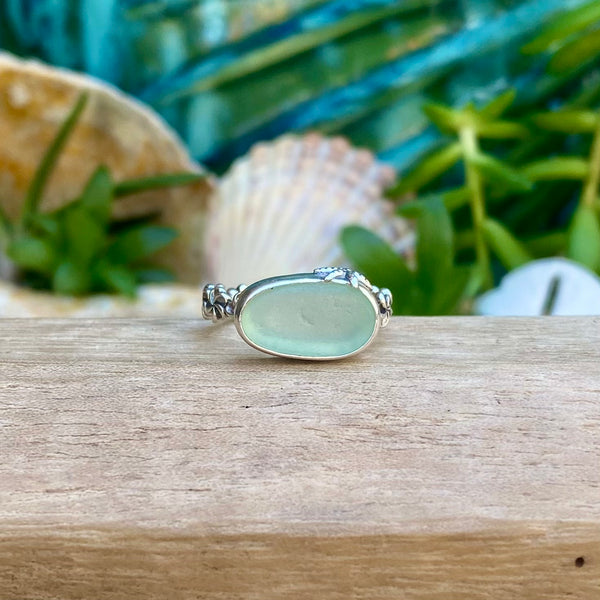 Lt Sea Foam Green Aloha Ring — Sterling Silver