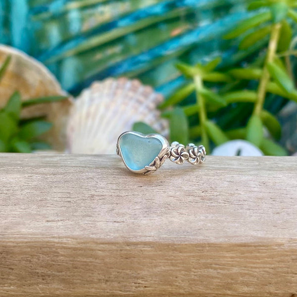 Pale Aquamarine Aloha Heart Ring — Sterling Silver